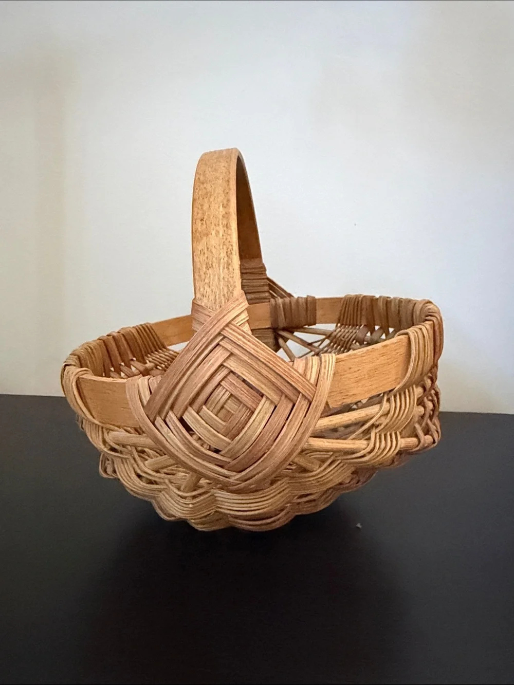 Vintage Round Bottom Woven Wicker Basket with Wooden Handle